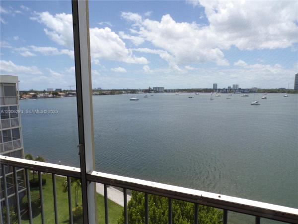 Point East, 3000 Marcos Dr #P-609, Aventura, Florida 33160, image 1