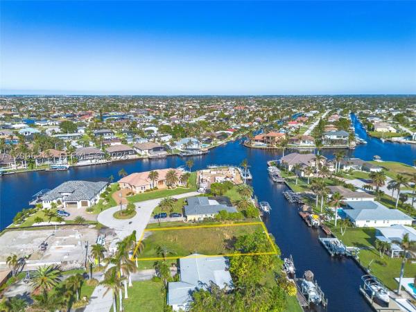Cape Coral, 5219 Skylark Ct, Cape Coral, Florida 33904, image 3