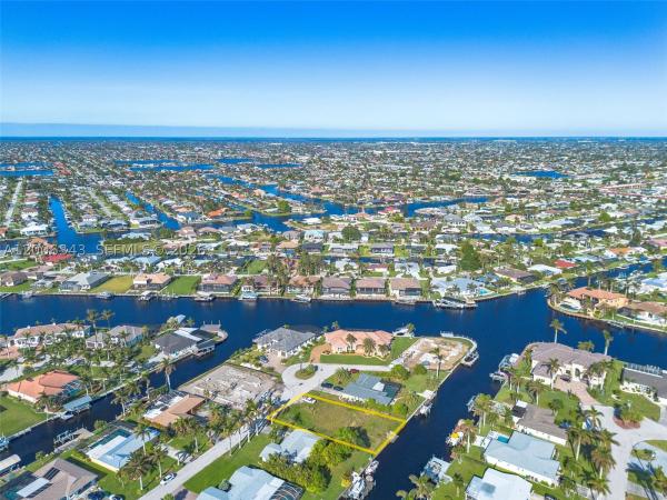 Cape Coral, 5219 Skylark Ct, Cape Coral, Florida 33904, image 2