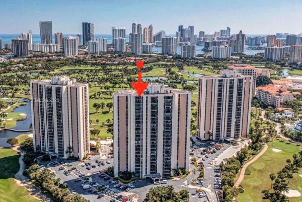 Coronado Tower 2, 20301 W Country Club Dr #PH22, Aventura, Florida 33180, image 1