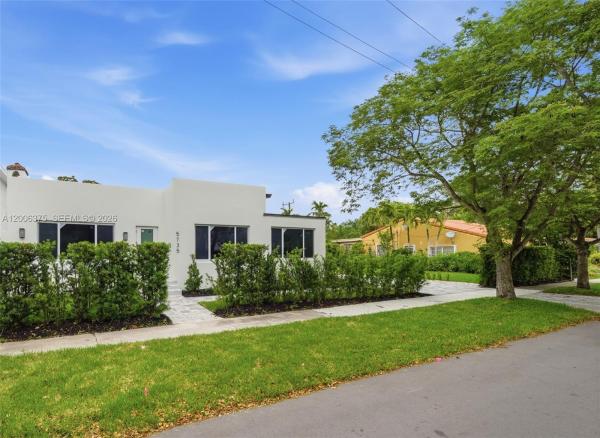 Sylvania Heights, 5735 SW 12th St, West Miami, Florida 33144, image 1