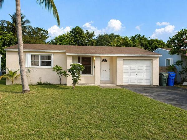 Hollywood Little Ranches, 2826 Monroe St #HOLLYWOOD BLVD, Hollywood, Florida 33020, image 1