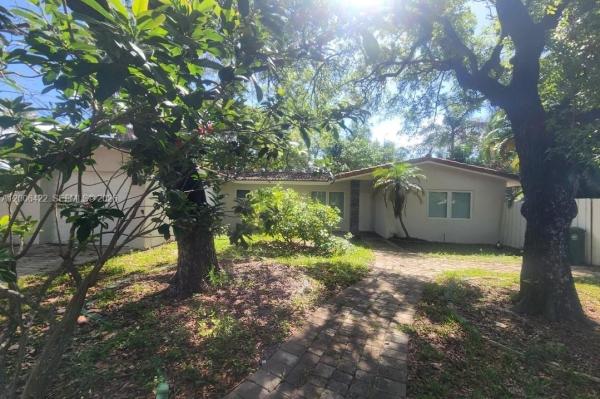 Almar Estates, 141 NE 30th St, Wilton Manors, Florida 33334, image 1