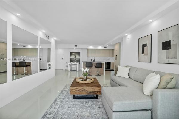 The Mark On Brickell, 1155 Brickell Bay Dr #2003, Miami, Florida 33131, image 1