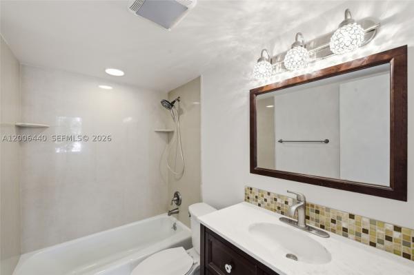 Seagate Of Gulfstream, 2000 S Federal Hwy #109, Boynton Beach, Florida 33435, image 2