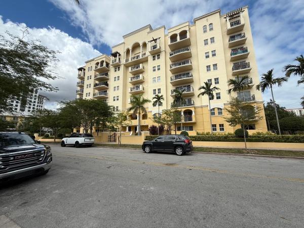 Villa Florini, 101 Sidonia Ave #301, Coral Gables, Florida 33134, image 1