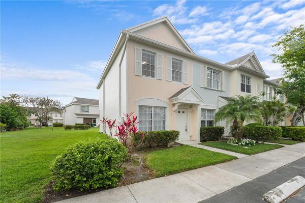 Coconuts, 40 Simonton Cir, Weston, Florida 33326, image 1