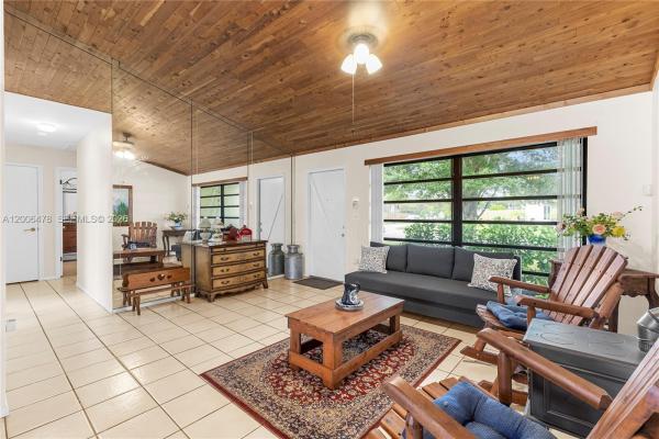 Windward Isle, 11700 NW 41st St, Sunrise, Florida 33323, image 3