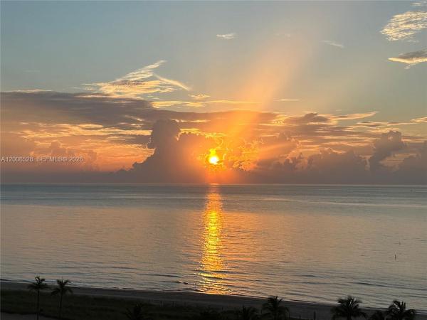 Sea Ranch Club C, 4900 N Ocean Blvd #413, Lauderdale By The Sea, Florida 33308, image 1