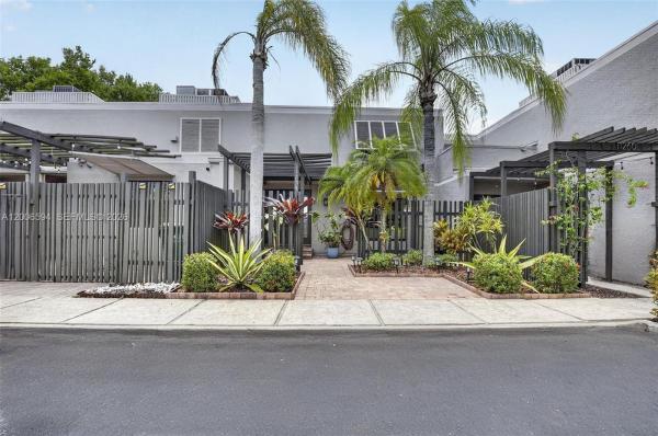 Villas Lakes, 11254 NW 15th Ct, Pembroke Pines, Florida 33026, image 1