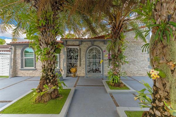 Grapeland Heights, 1870 NW 32nd Ave, Miami, Florida 33125, image 1