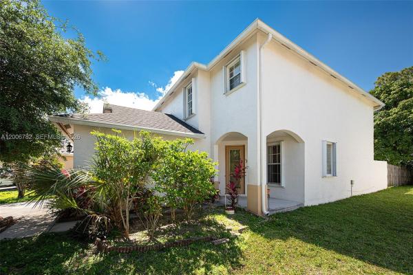 Wyndham Park At Victoria Woods, 6140 Azalea Cir, West Palm Beach, Florida 33415, image 3