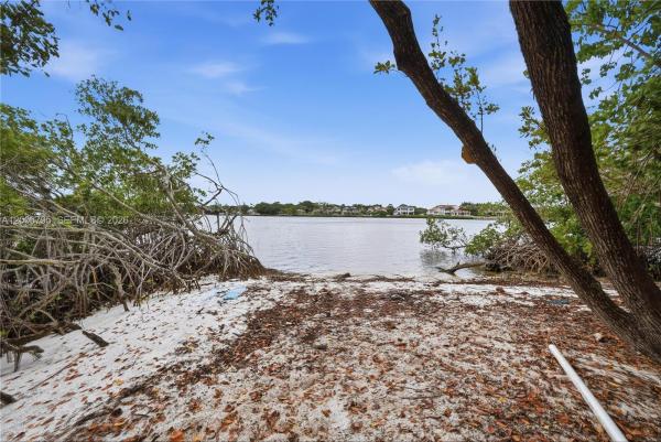 Jupiter No HOA, 18200 49th Ter, Jupiter, Florida 33458, image 1