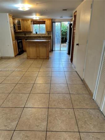 551 NW 82nd Ave #502, Unincorporated Dade County, Florida 33126, image 2