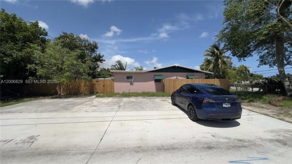 3733 Kirk Rd, Lake Worth, Florida 33461, image 3