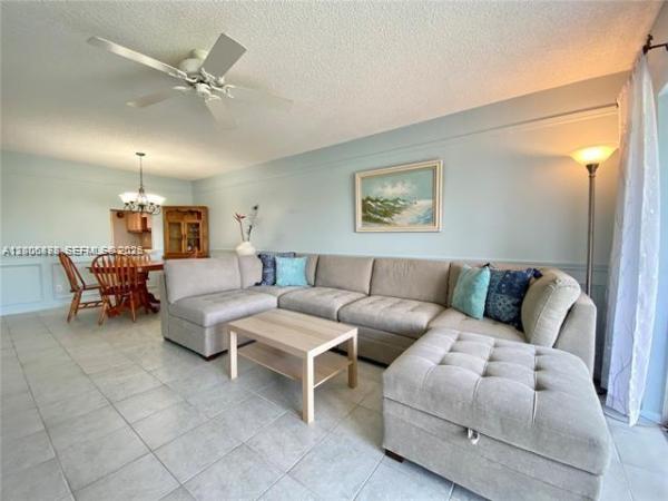 Danians North, 608 NE 2nd St #434, Dania Beach, Florida 33004, image 2