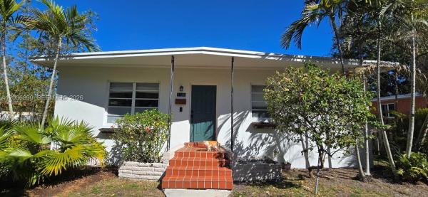 Irons Manor, 1135 NE 133rd St, North Miami, Florida 33161, image 1