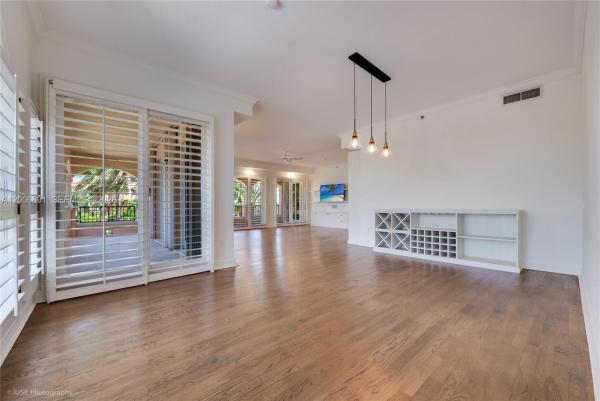 Venice At Deering Bay, 13643 Deering Bay Dr #146, Coral Gables, Florida 33158, image 1