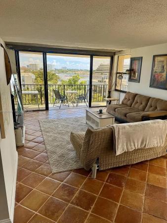 Greenwich, 1470 NE 123rd St #A701, North Miami, Florida 33161, image 3