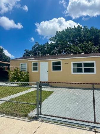 Floral Park, 1884 NW 52nd St, Miami, Florida 33142, image 2