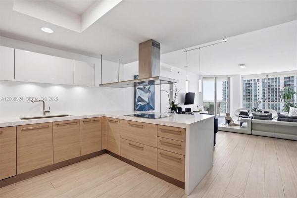 North Tower At Marina Palms, 17301 Biscayne Blvd #1905, North Miami Beach, Florida 33160, image 1