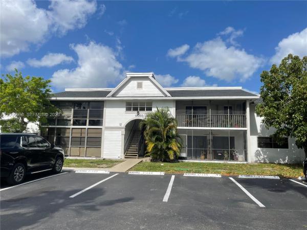 Countryside Village, 19055 NW 62nd Ave #205, Hialeah, Florida 33015, image 2