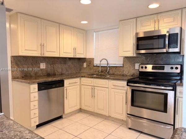 Sparrows Walk, 3100 Riverside Dr #103, Coral Springs, Florida 33065, image 1