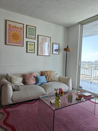 1800 Biscayne Plaza, 275 NE 18th St #1801, Miami, Florida 33132, image 2