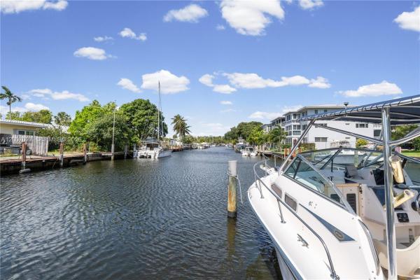 Rio Nuevo, 900 SW 12th St #108, Fort Lauderdale, Florida 33315, image 2