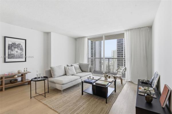 The Club At Brickell Bay, 1200 Brickell Bay Dr #2603, Miami, Florida 33131, image 3