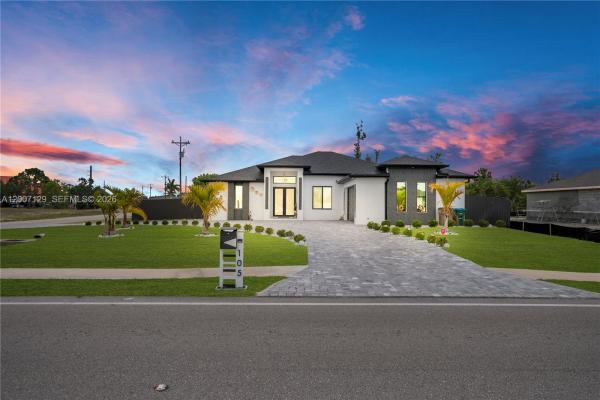 Cape Coral, 105 S Nelson Rd, Cape Coral, Florida 33991, image 1