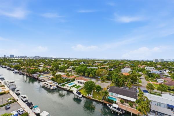 Keystone Towers, 2000 NE 135th St #PH, North Miami, Florida 33181, image 3