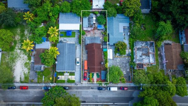 St James Park, 145 NW 31st St, Miami, Florida 33127, image 1
