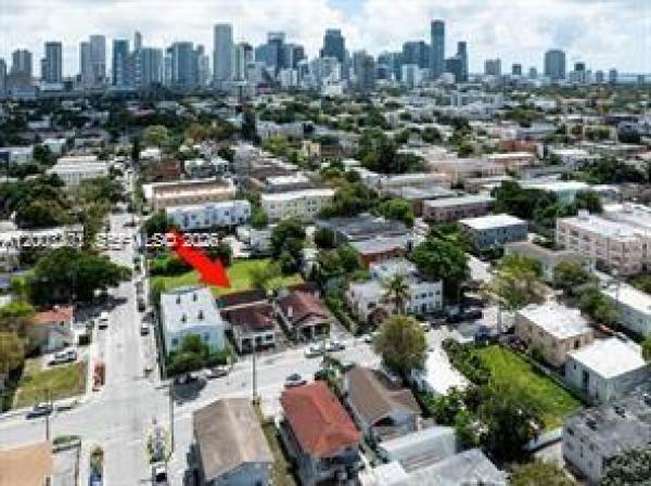 Lawrence Estates East, 315 SW 10th Ave, Miami, Florida 33130, image 1