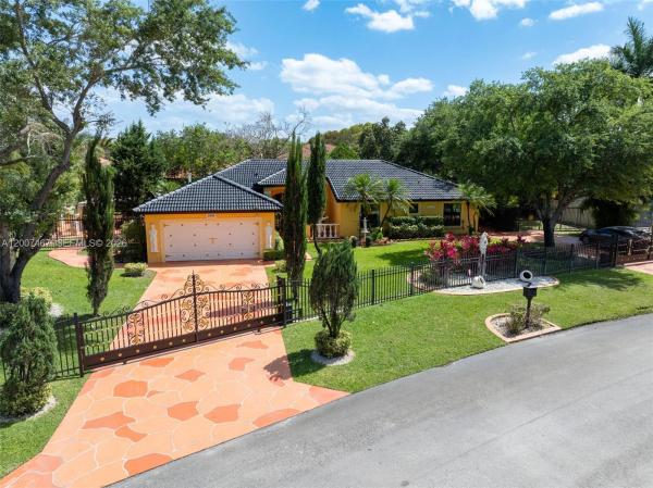 15860 SW 287th St, Homestead, Florida 33033, image 1