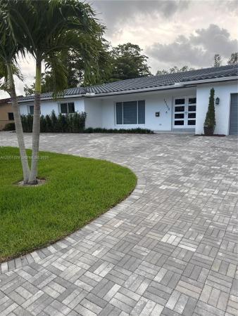 19150 S Saint Andrews Dr, Hialeah, Florida 33015, image 3