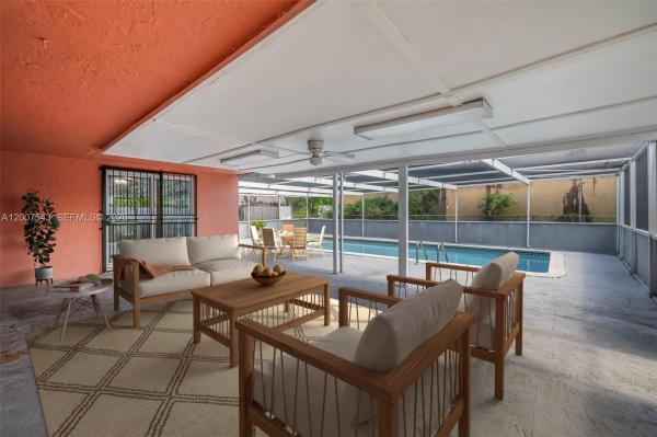 9610 SW 16th St, Unincorporated Dade County, Florida 33165, image 3
