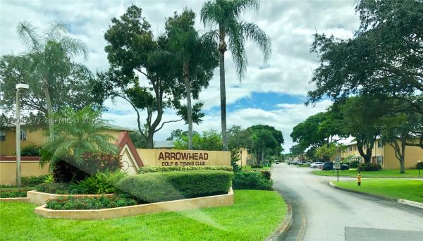 Arrowhead Golf & Tennis Club, 8020 SW 17th Pl #3-5, Davie, Florida 33324, image 3