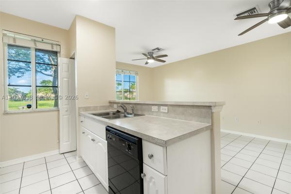San Remo Townhomes, 6051 SW 19th Pl, North Lauderdale, Florida 33068, image 2