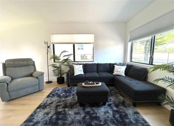 Northmore, 808 45th St, West Palm Beach, Florida 33407, image 2