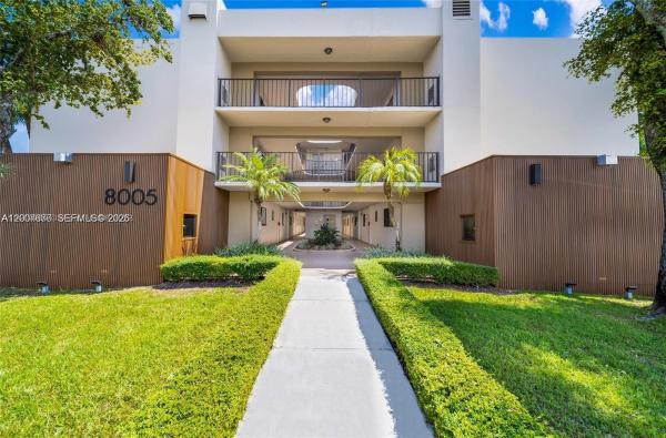8005 SW 107th Ave #317, Unincorporated Dade County, Florida 33173, image 1