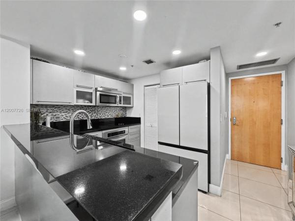 Vizcayne South, 253 NE 2nd St #1003, Miami, Florida 33132, image 1