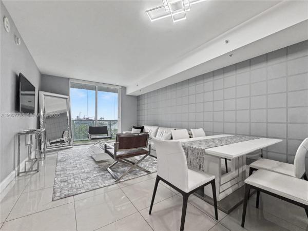 Vizcayne South, 253 NE 2nd St #1003, Miami, Florida 33132, image 2