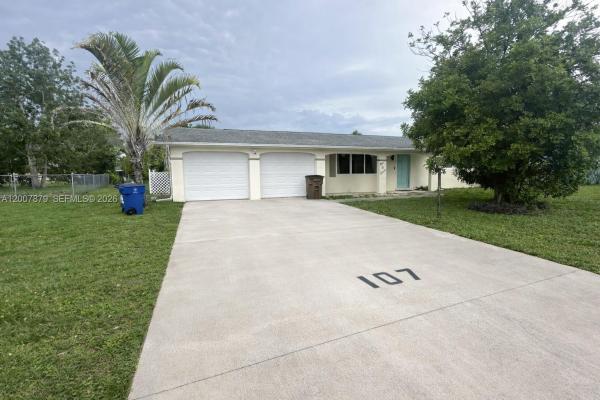107 W Lake Dr, Lehigh Acres, Florida 33936, image 1