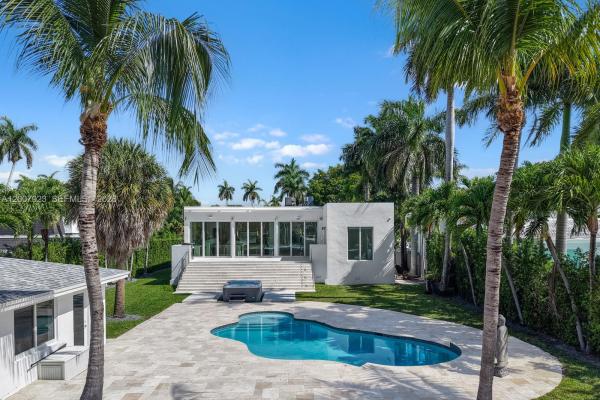 Ademar Park, 1090 NE 84th St, Miami, Florida 33138, image 2