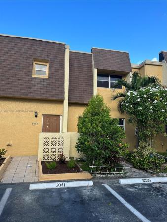 Blueberry Hill, 5841 Blueberry Ct #77, Lauderhill, Florida 33313, image 1