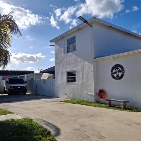 12215 SW 217th St, Unincorporated Dade County, Florida 33170, image 2