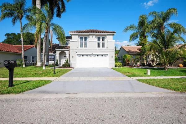 Chapel Oaks, 131 NW 187th Ave, Pembroke Pines, Florida 33029, image 1
