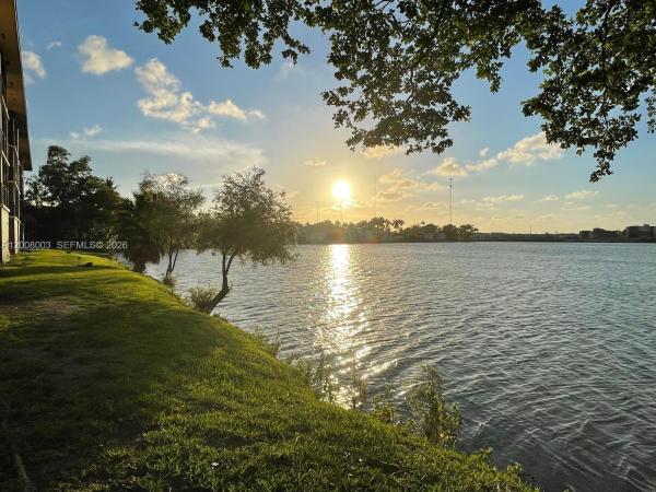 511 Ives Dairy Rd #301-6, Unincorporated Dade County, Florida 33179, image 1