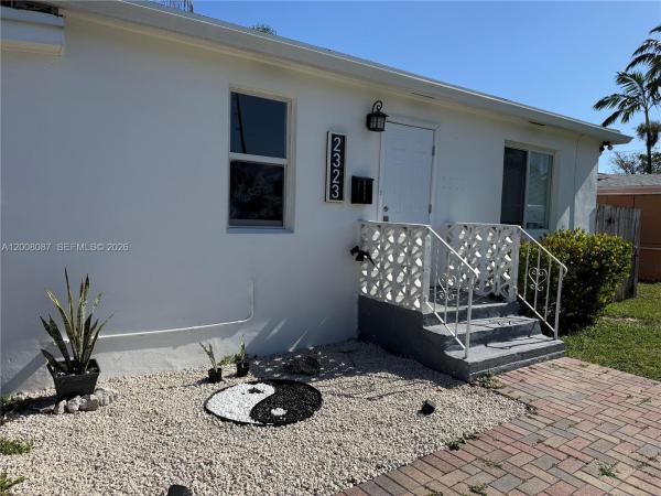 Hollywood Park, 2323 Cleveland St, Hollywood, Florida 33020, image 2
